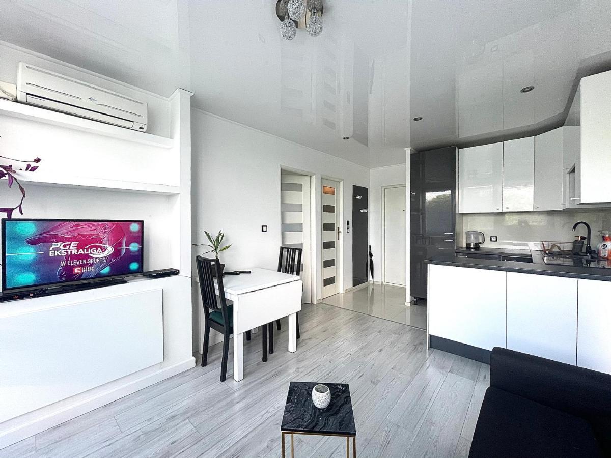 Sasi - Cozy Apartment For 6 People In Centre Warszawa Zewnętrze zdjęcie